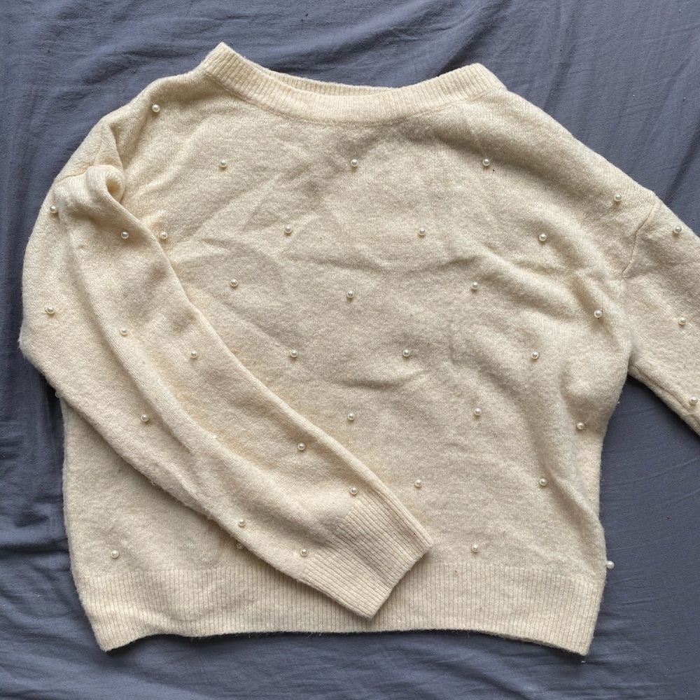 Pull over shirt/sweater